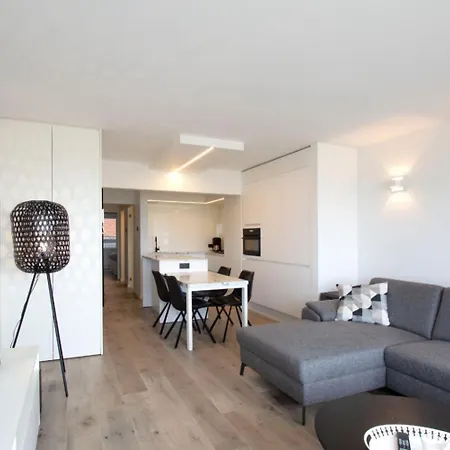 Apartmán Riva Bella 0101 *